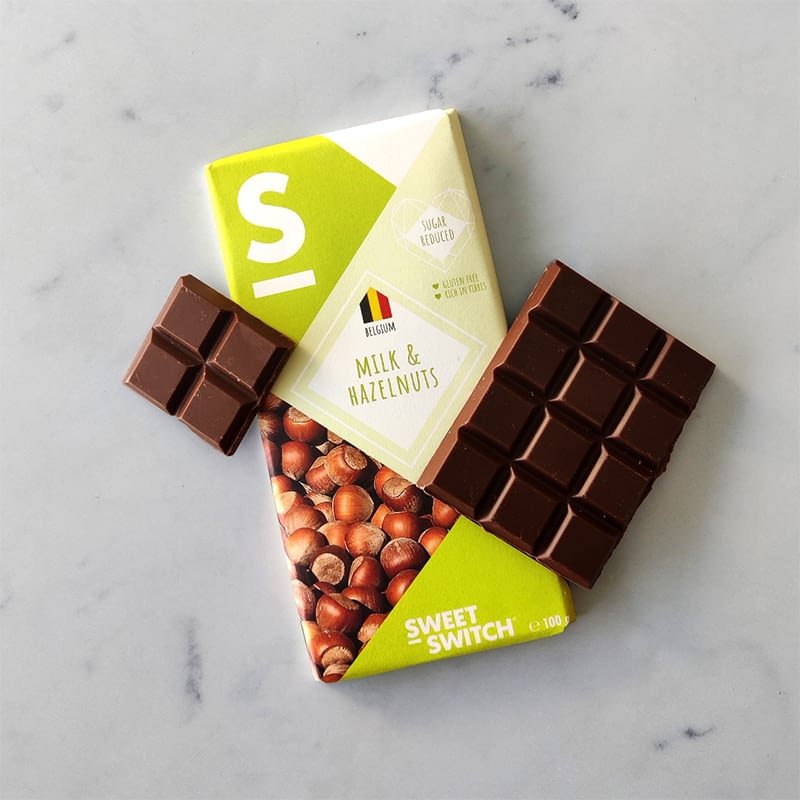 Belgiškas pieniškas šokoladas su lazdynų riešutais, be cukraus ir glitimo, Sweet Switch (100g) | ifood.lt